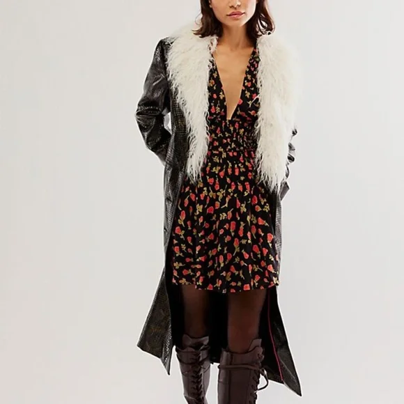 FREE PEOPLE ✨NEW✨ Keep You Mini Dress - Large - NWT - Picture 3 of 7